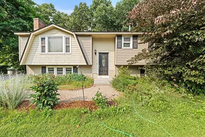 10 Wentworth Street, Nashua, NH 03060 - Photo 1