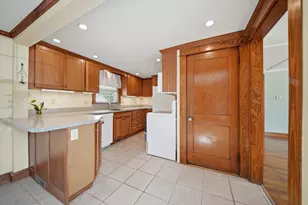 158 Milton Rd, Rochester, NH 03868 - Photo 7