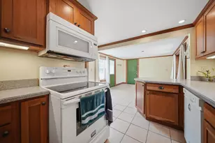 158 Milton Rd, Rochester, NH 03868 - Photo 9
