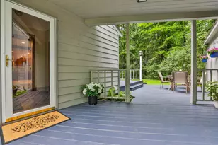 24 Cricket Hill Dr, Amherst, NH 03031 - Photo 3