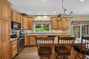 15 Emerald Dr, Danville, NH 03819 - Photo 3