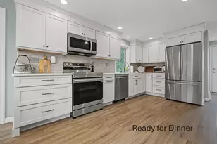 13 Brandy Cir, Litchfield, NH 03052 - Photo 3