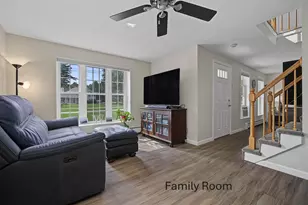 13 Brandy Cir, Litchfield, NH 03052 - Photo 7