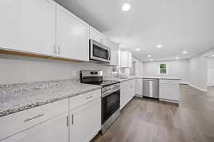 411 Mont Vernon Rd, Milford, NH 03055 - Photo 5