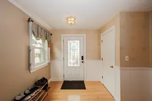 3 Tracey Ave, Nashua, NH 03063 - Photo 3