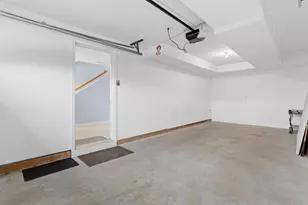 8 Canterberry Ct, Hudson, NH 03051 - Photo 35