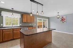 8 Canterberry Ct, Hudson, NH 03051 - Photo 19