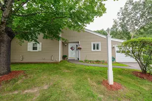 82 Winterwood Dr, Londonderry, NH 03053 - Photo 1