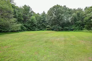 82 Winterwood Dr, Londonderry, NH 03053 - Photo 47