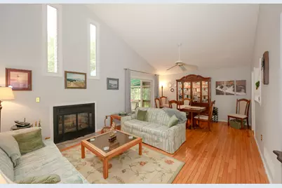 82 Winterwood Drive, Londonderry, NH 03053 - Photo 5