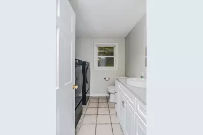 128 Page Road, Litchfield, NH 03054 - Photo 15