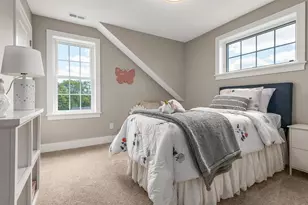 35 Eden Ln, Portsmouth, NH 03801 - Photo 23