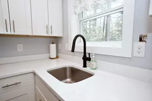 12 Grove St, Windham, NH 03087 - Photo 9