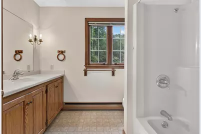 62 Hearthside Circle, Bedford, NH 03110 - Photo 57