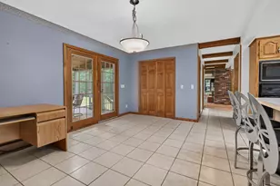 62 Hearthside Cir, Bedford, NH 03110 - Photo 31