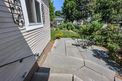 356 Pearl Street, Manchester, NH 03104 - Photo 39
