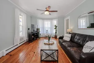 356 Pearl St, Manchester, NH 03104 - Photo 13