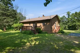 8 Bean Hill Rd, Belmont, NH 03220 - Photo 3