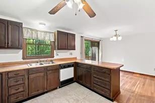 8 Bean Hill Rd, Belmont, NH 03220 - Photo 11