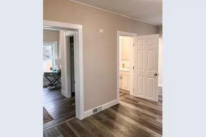 64 Laval Street, Manchester, NH 03102 - Photo 7