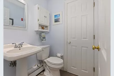 31 N Shore Road, Derry, NH 03038 - Photo 17