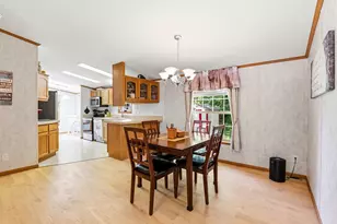 28 Emile Dr, Allenstown, NH 03275 - Photo 9