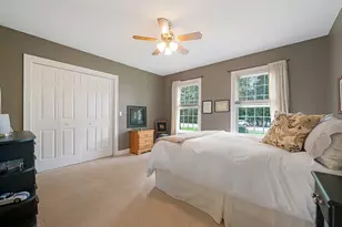 35 Colonel Daniels Dr, Bedford, NH 03110 - Photo 25