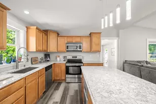 102 Kimball Rd, Amesbury, MA 01913 - Photo 21