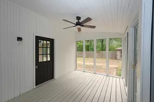 112 Gilson Rd, Nashua, NH 03062 - Photo 7