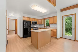 33 Mountainview Rd, Temple, NH 03084 - Photo 7