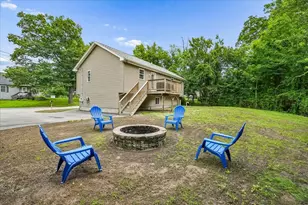 10 Patricia Ave, Raymond, NH 03077 - Photo 5
