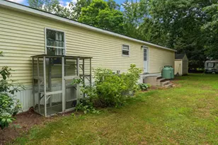 44 Donna Dr, Exeter, NH 03833 - Photo 27