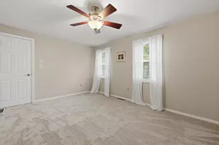 17 Windsor Blvd, Londonderry, NH 03053 - Photo 31