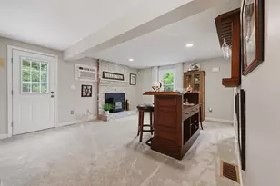 17 Windsor Blvd, Londonderry, NH 03053 - Photo 11
