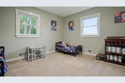 1100 Chestnut Street, Manchester, NH 03104 - Photo 29