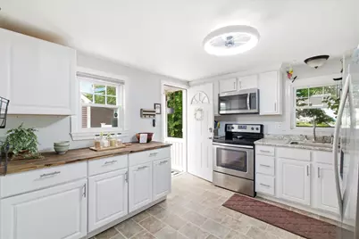 115 Flint Street, Manchester, NH 03103 - Photo 13