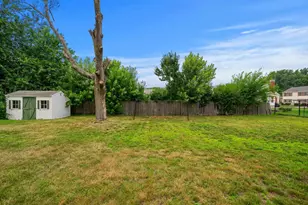 14 Burke St, Nashua, NH 03060 - Photo 41