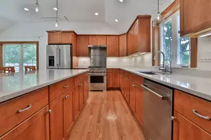 28 Beverlee Dr, Nashua, NH 03064 - Photo 13