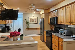 89 Sweet Hill Rd, Plaistow, NH 03865 - Photo 9