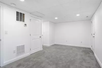 18 Dumaine Avenue #E, Nashua, NH 03063 - Photo 31