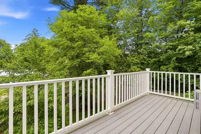 18 Dumaine Avenue #E, Nashua, NH 03063 - Photo 9