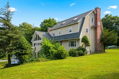4 Hilltop Drive, Hudson, NH 03051 - Photo 5