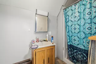 20 Railroad St, Lancaster, NH 03584 - Photo 53