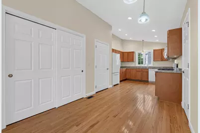 27 Leybridge Drive, Hudson, NH 03051 - Photo 11
