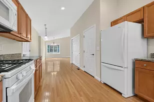 27 Leybridge Dr, Hudson, NH 03051 - Photo 15