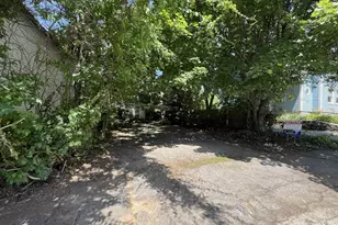 502 Manchester St, Manchester, NH 03103 - Photo 11
