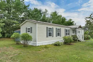 15 Carpenter Park Rd, Plymouth, NH 03264 - Photo 1