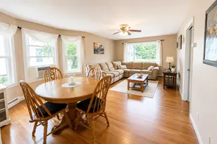 16 Pine St, Gorham, NH 03581 - Photo 9