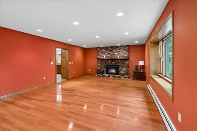 4 Berge Lane, Derry, NH 03038 - Photo 5