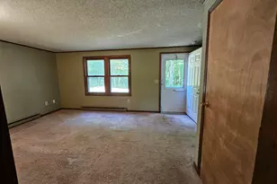 94 Wason Rd, Hudson, NH 03051 - Photo 5